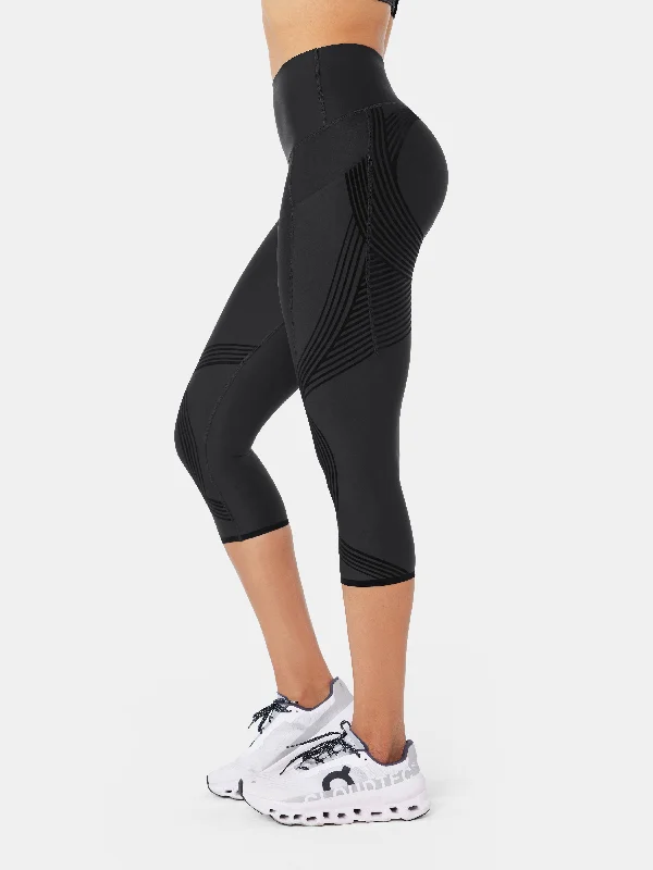 body-sculpt-side-pocket-capri-leggings