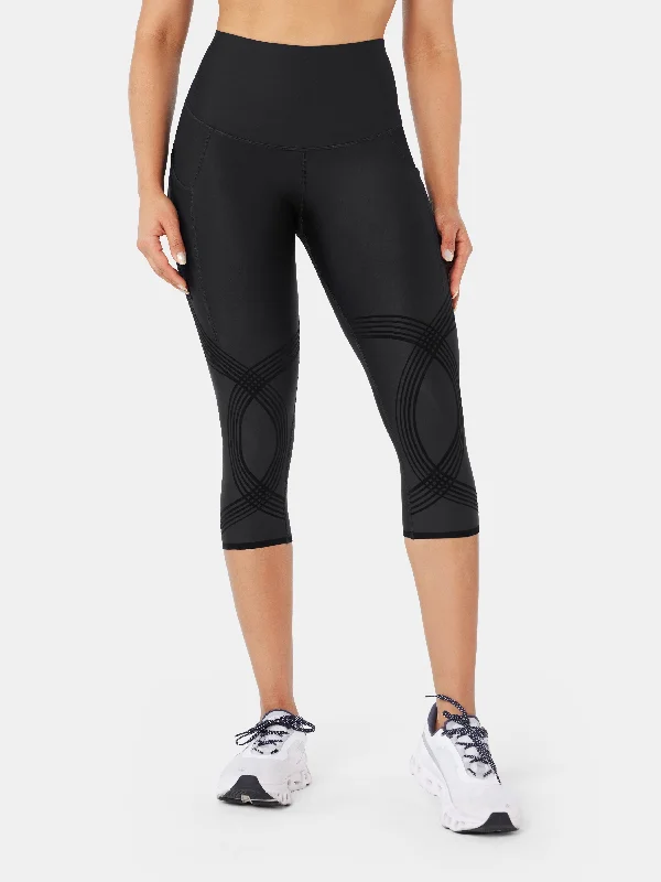 body-sculpt-side-pocket-capri-leggings