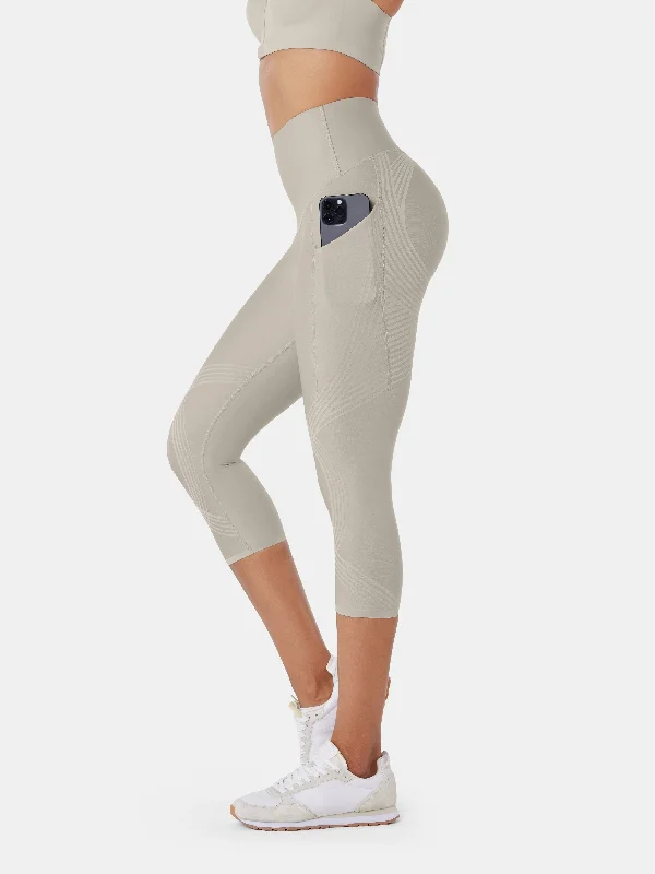 body-sculpt-side-pocket-capri-leggings