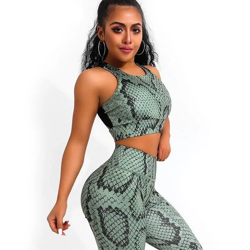 2 Piece Snake Print Yoga Set Women Crisscross Back Sportwear Gym