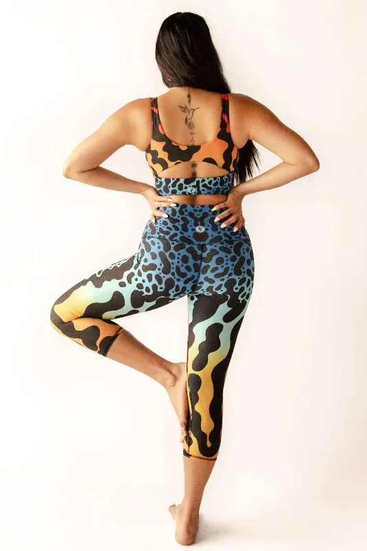 natures-poison-printed-yoga-crops