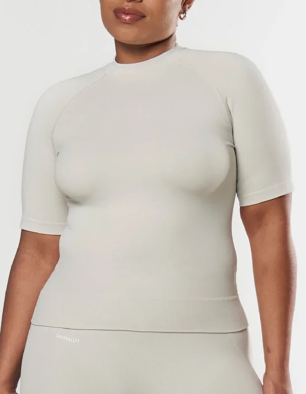 Seamless High Neck Tee - Dove